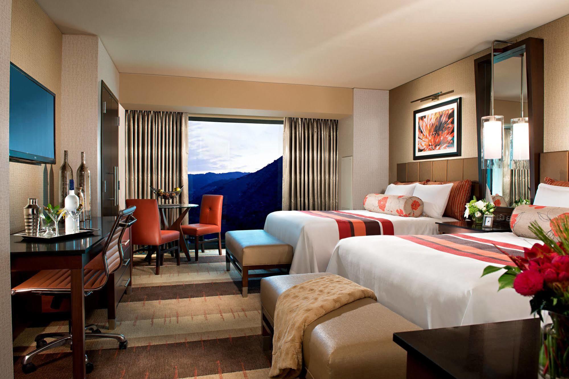 ฮาร์ราส์ รีสอร์ต เซาเทิร์น แคลิฟอร์เนีย Hotel Valley Center ภายนอก รูปภาพ